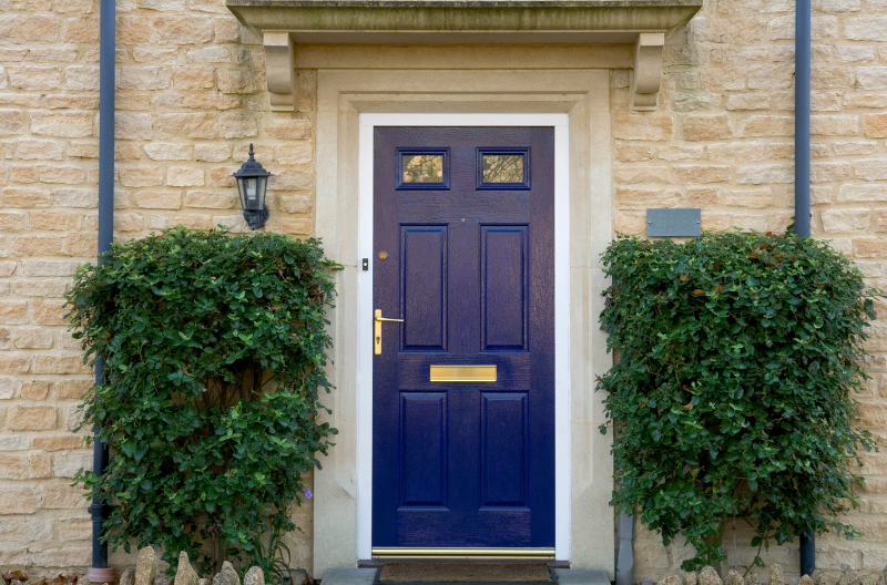 16 Best Door Locks For Airbnb